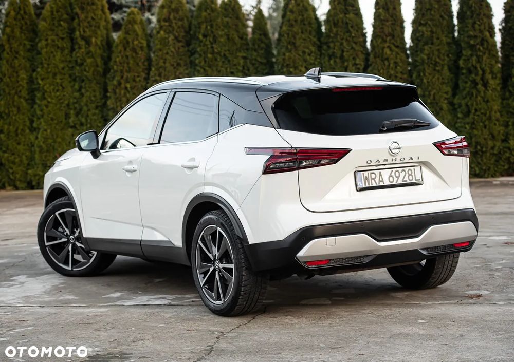 Nissan Qashqai 1.3 DIG-T 4x4 MHEV Xtronic Tekna+ - 9