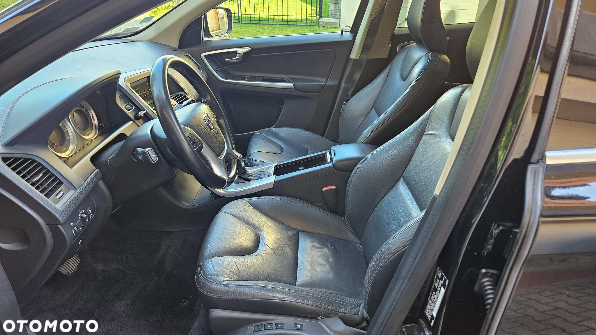 Volvo XC 60 - 24
