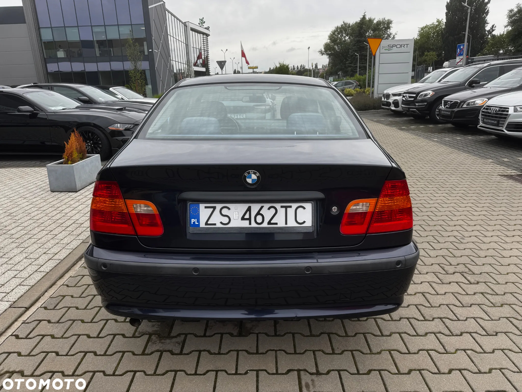 BMW Seria 3 318i Edition Lifestyle - 4