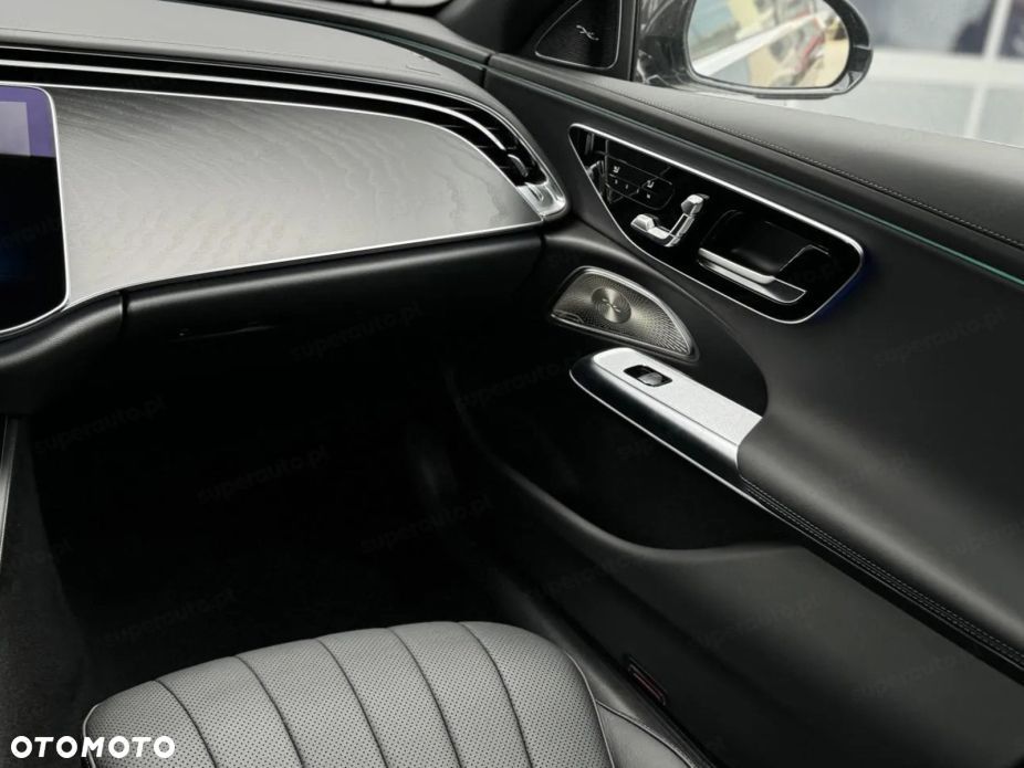 Mercedes-Benz Klasa E - 8