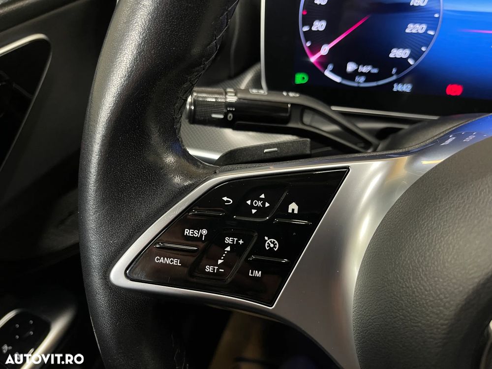 Mercedes-Benz C 200 MHEV 4MATIC - 32