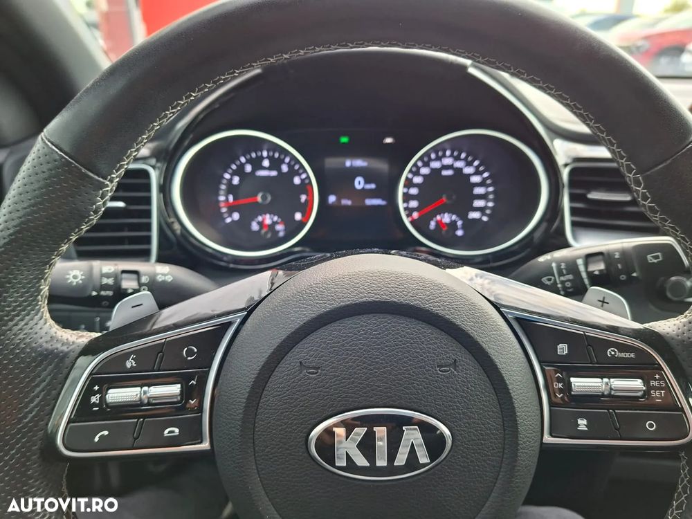 Kia Ceed 1.4 T-GDI 7DCT GT Line - 12