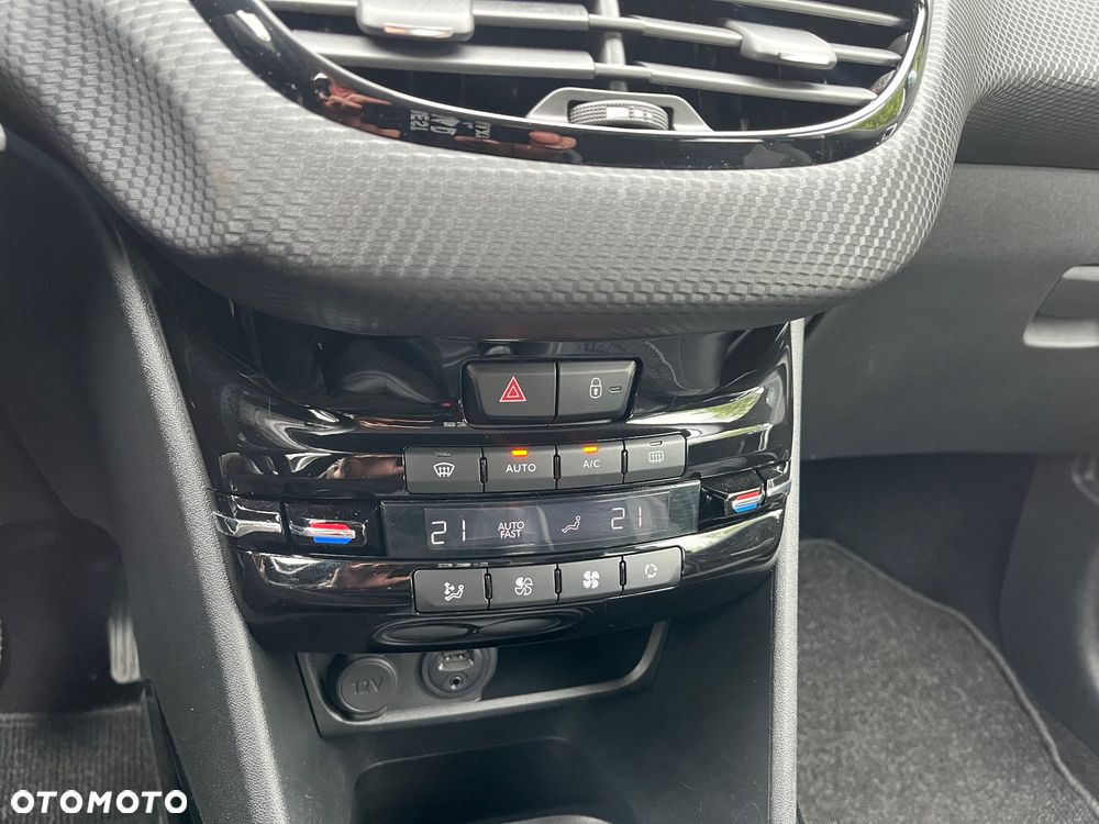 Peugeot 2008 BlueHDi FAP 120 STOP & START Allure - 20
