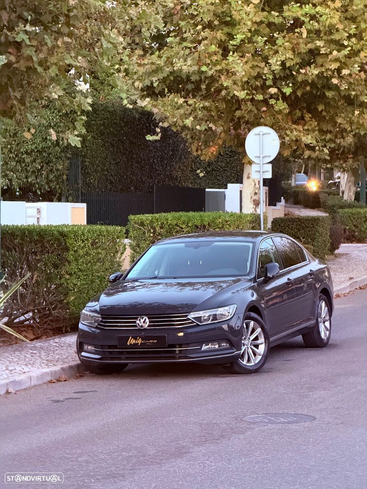 VW Passat - 16