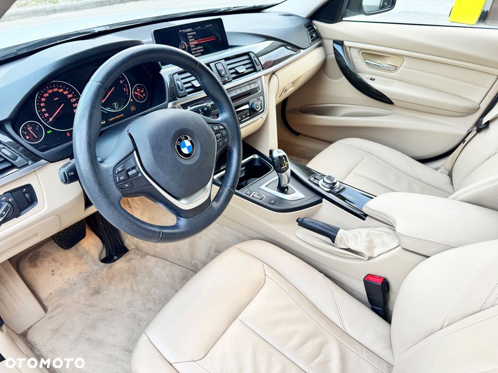 BMW Seria 3 ActiveHybrid Luxury Line - 32