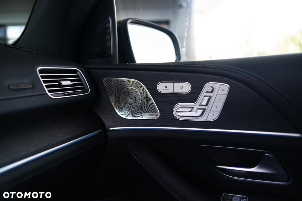 Mercedes-Benz GLE - 19