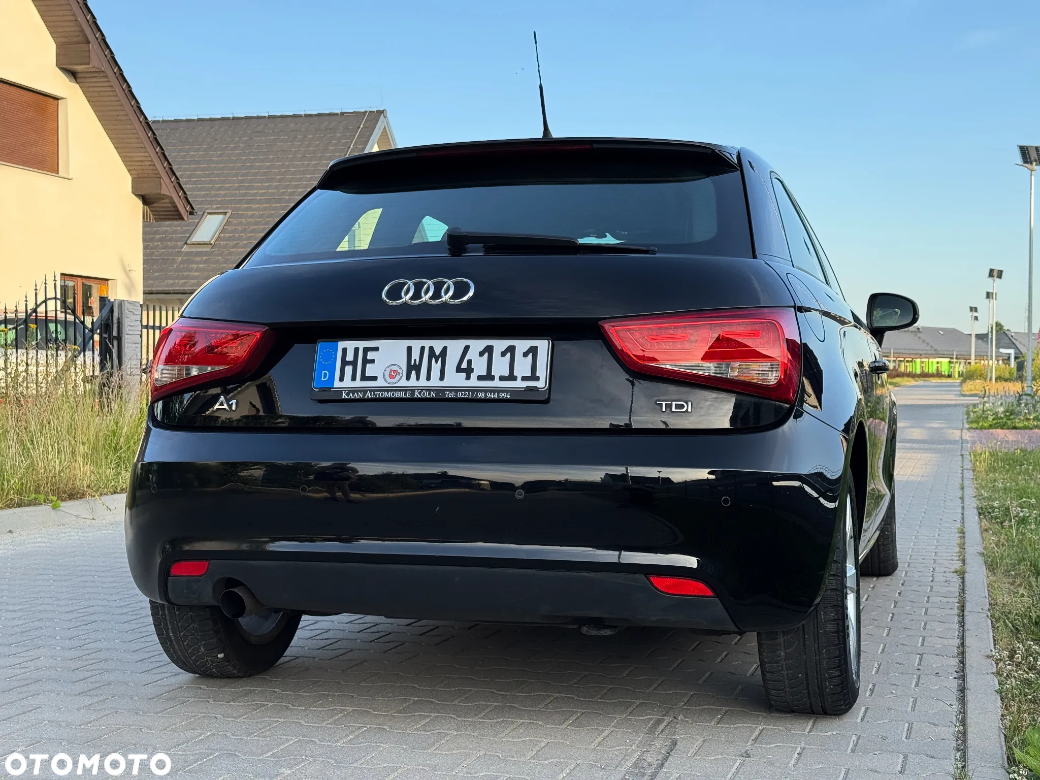 Audi A1 1.6 TDI S tronic Attraction - 8