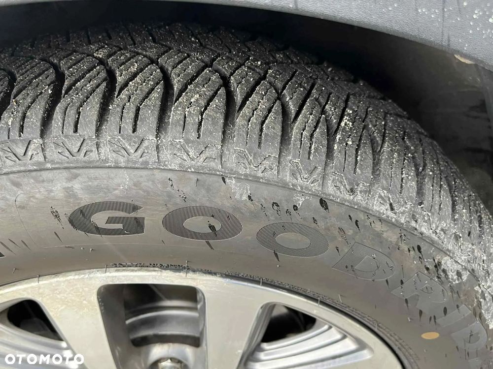 Kia Sportage 1.7 CRDI Business Line L 2WD - 29