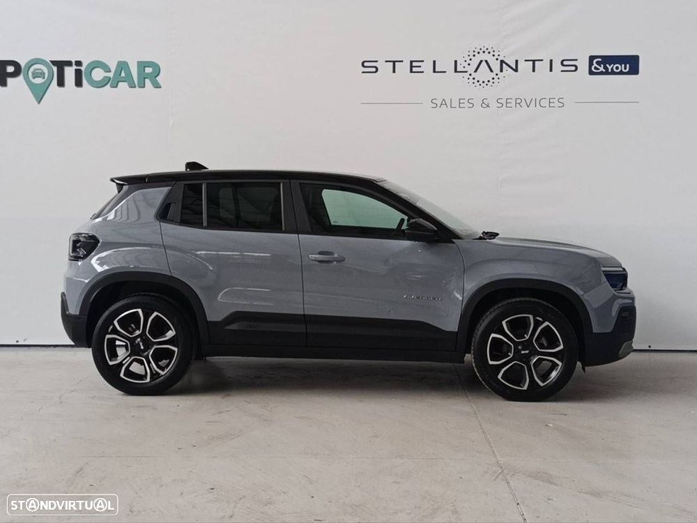 Jeep Avenger 1.2 GSE T3 Summit - 4