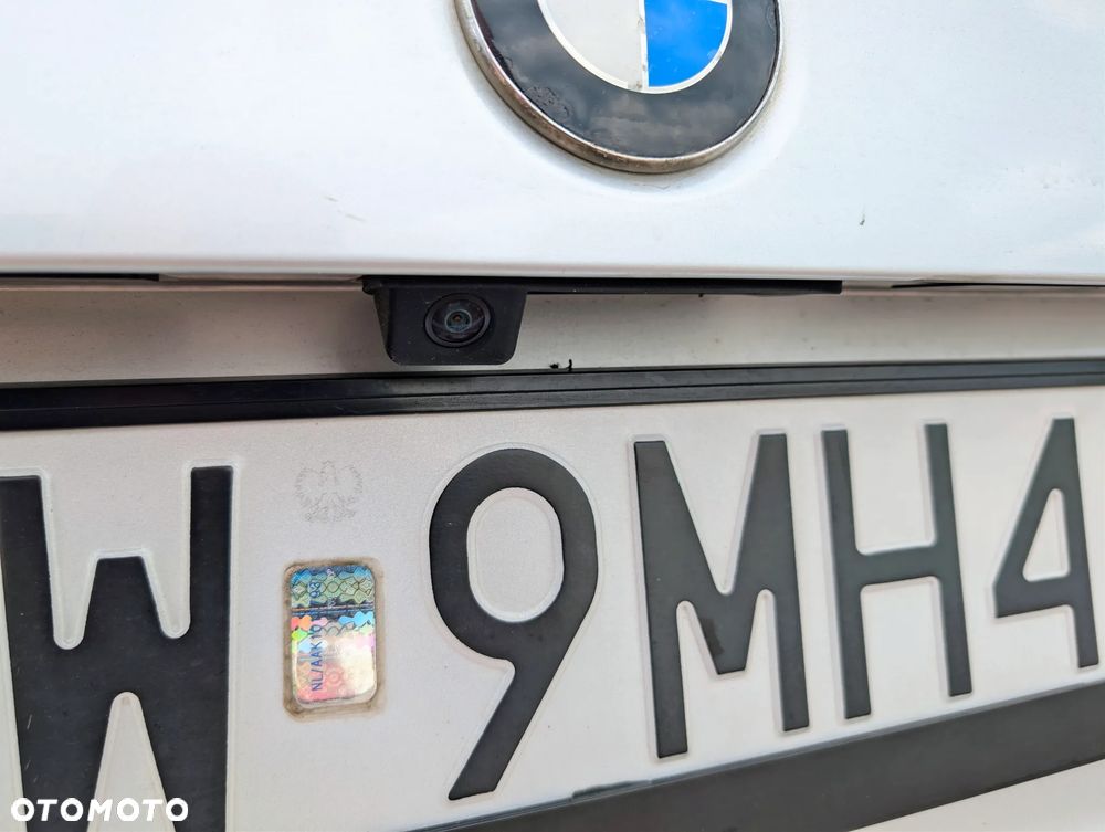 BMW Seria 3 318i - 7