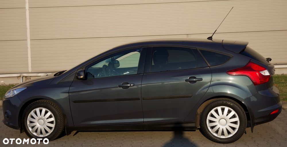 Ford Focus 1.0 EcoBoost Start-Stopp-System Ambiente - 25