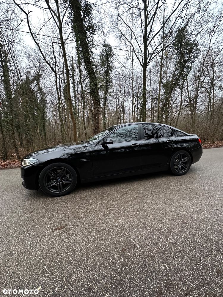 BMW Seria 5 518d - 4