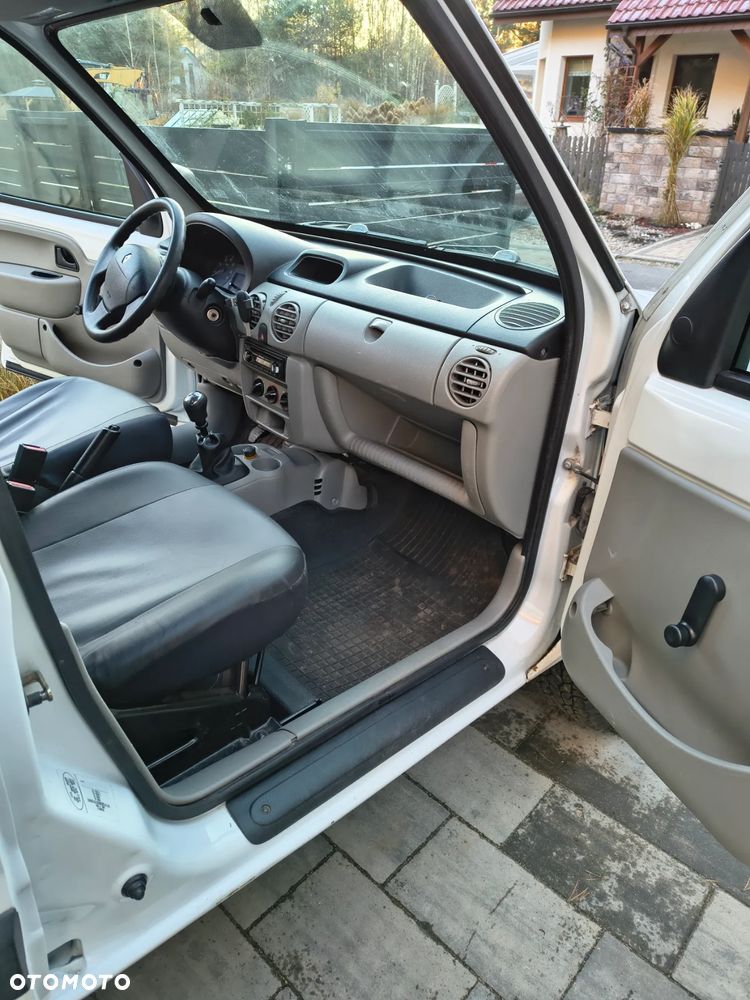 Renault Kangoo - 26