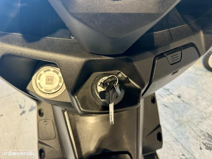 Kymco Dink R 125 - 11