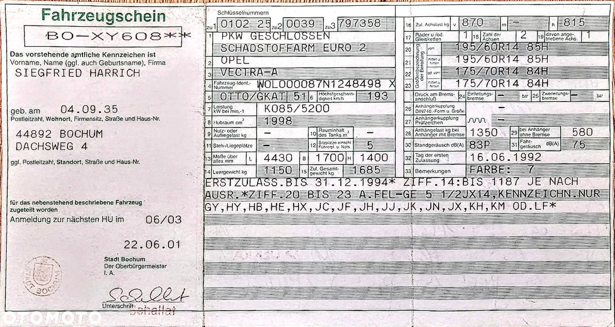 Opel Vectra 2.0 GL - 36