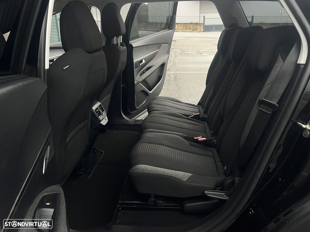 Peugeot 5008 1.5 BlueHDi Allure EAT8 - 19