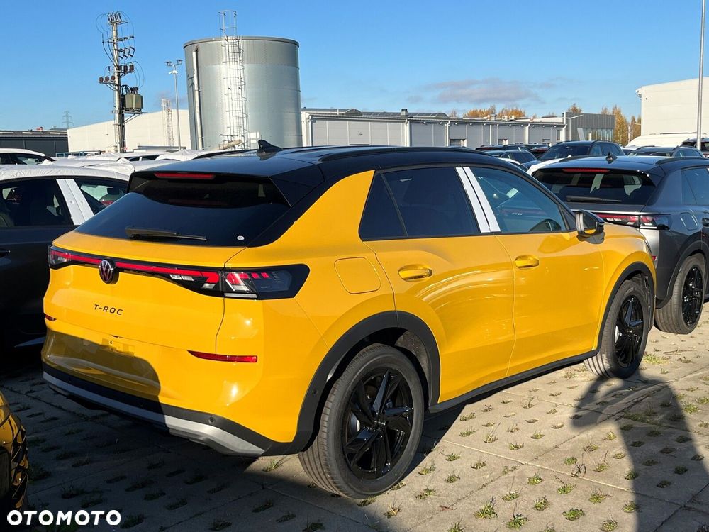 Volkswagen T-Roc 1.5 eTSI Style DSG - 4