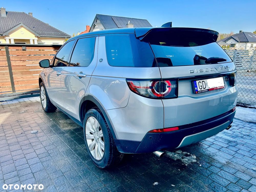 Land Rover Discovery Sport 2.0 Si4 HSE Luxury - 5