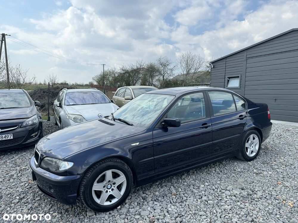 BMW Seria 3 318i - 2