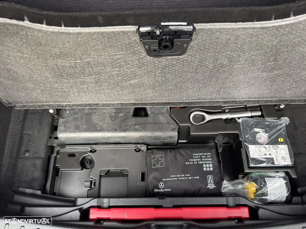 Mercedes-Benz GLA 250 e AMG Line - 17