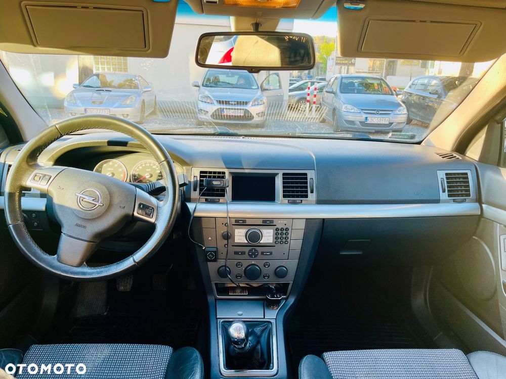 Opel Signum 2.0 T - 4