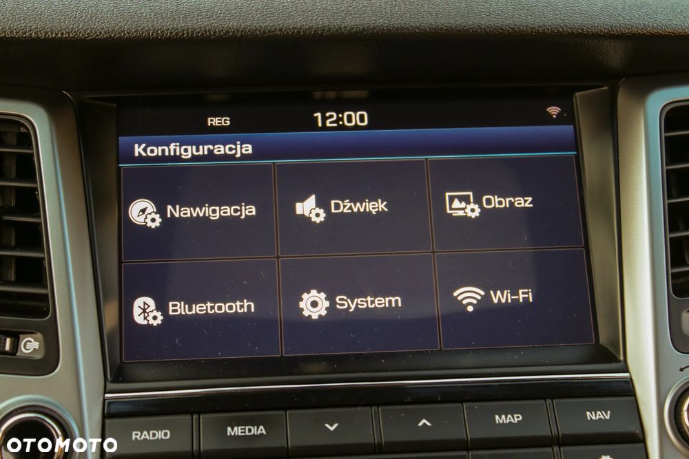 Hyundai Tucson 2.0 CRDI 4WD Automatik Premium - 37