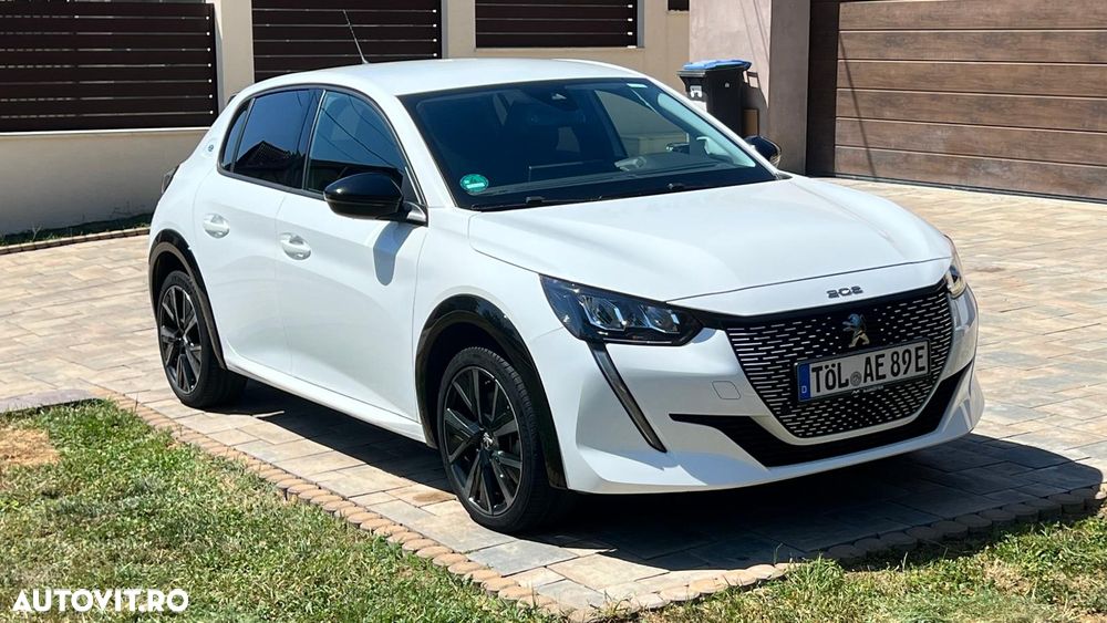 Peugeot 208 Elektromotor 136 Allure Pack - 2