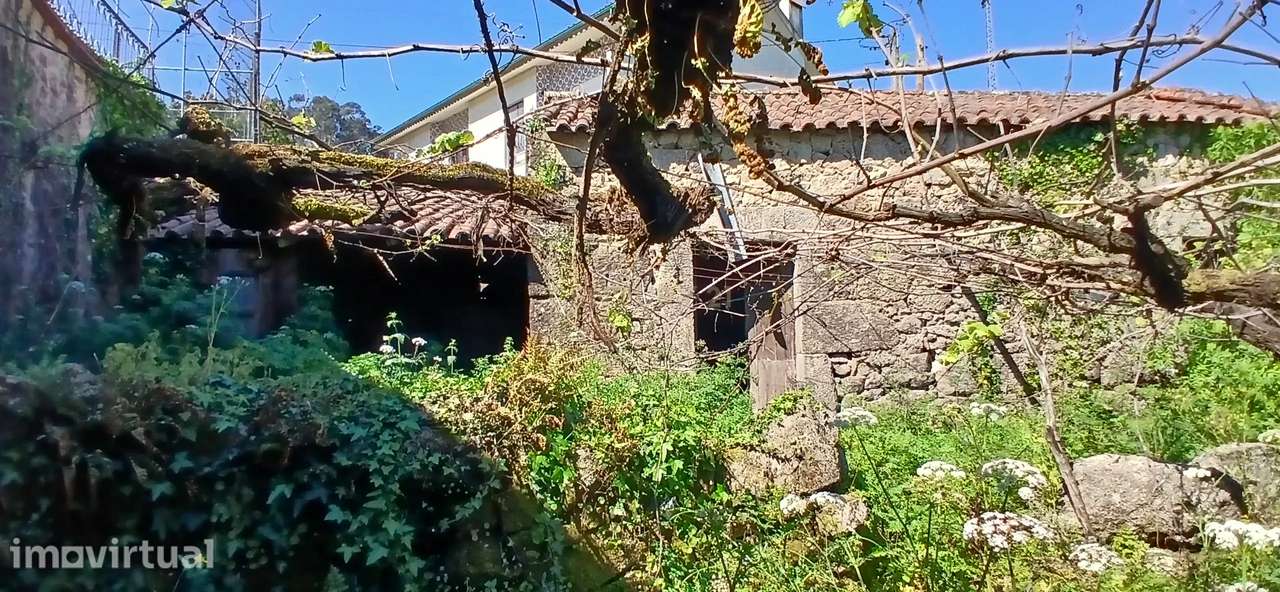 Casa Antiga com Vista Campestre em Aguiar, Barcelos - Grande imagem: 3/9