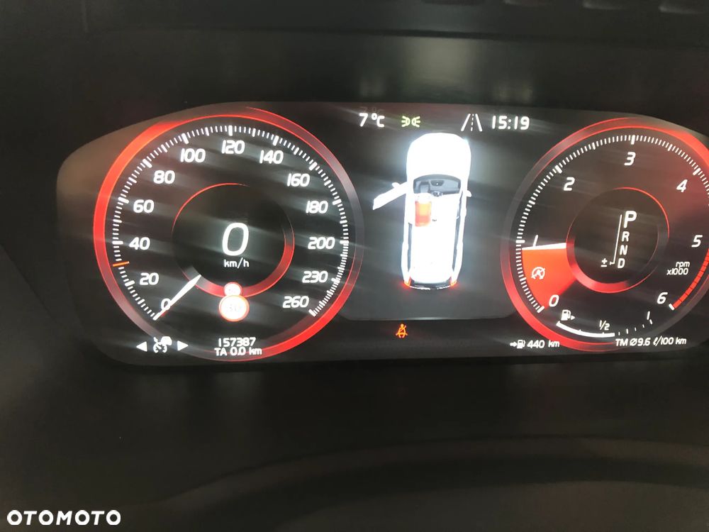 Volvo XC 90 D5 SCR AWD Inscription 7os - 20