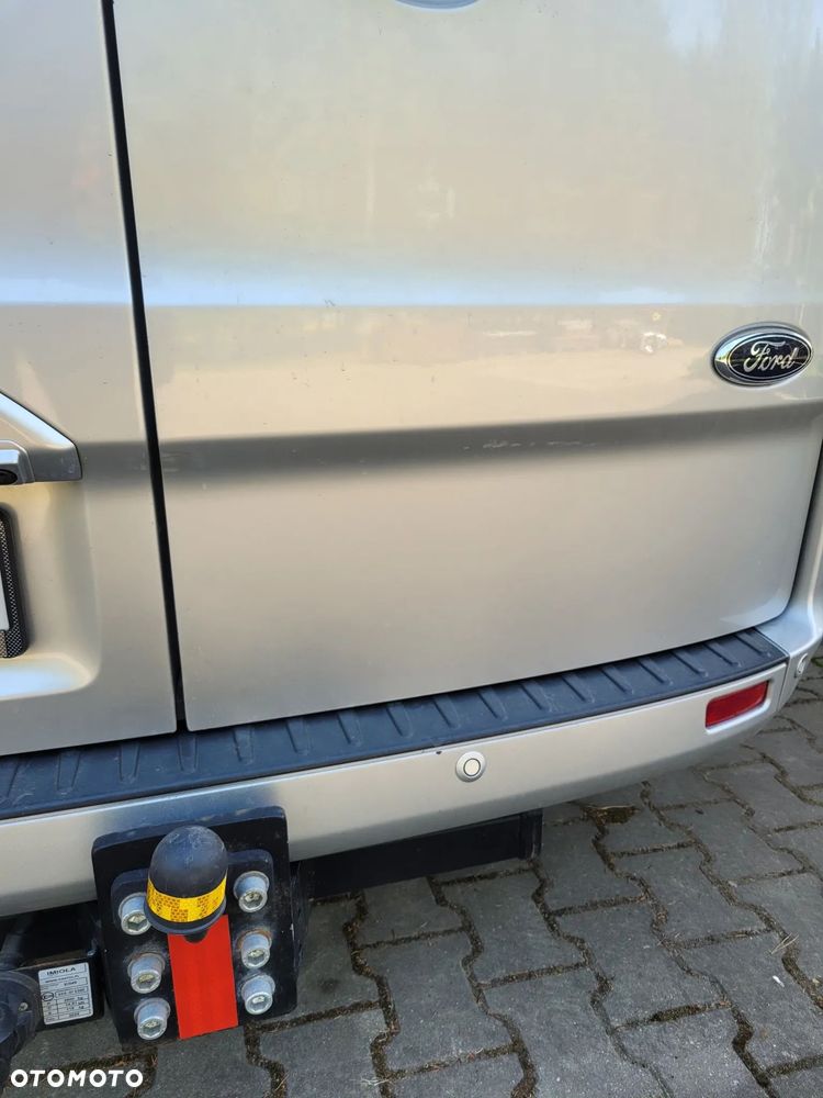 Ford TRANSIT CUSTOM - 28