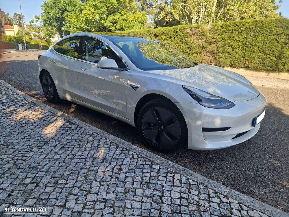 Tesla Model 3 Standard Range Plus RWD - 4