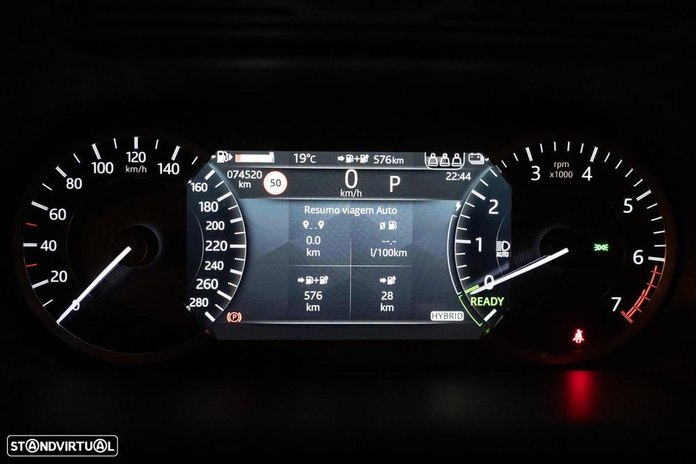 Land Rover Discovery Sport 1.5 I3 P300e AWD SE - 11