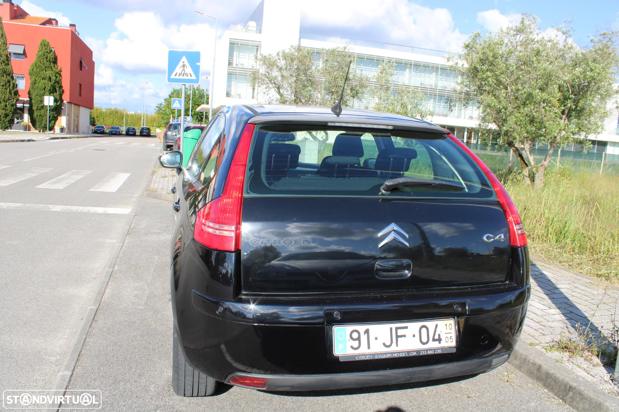 Citroën C4 1.6 HDi Attraction - 13