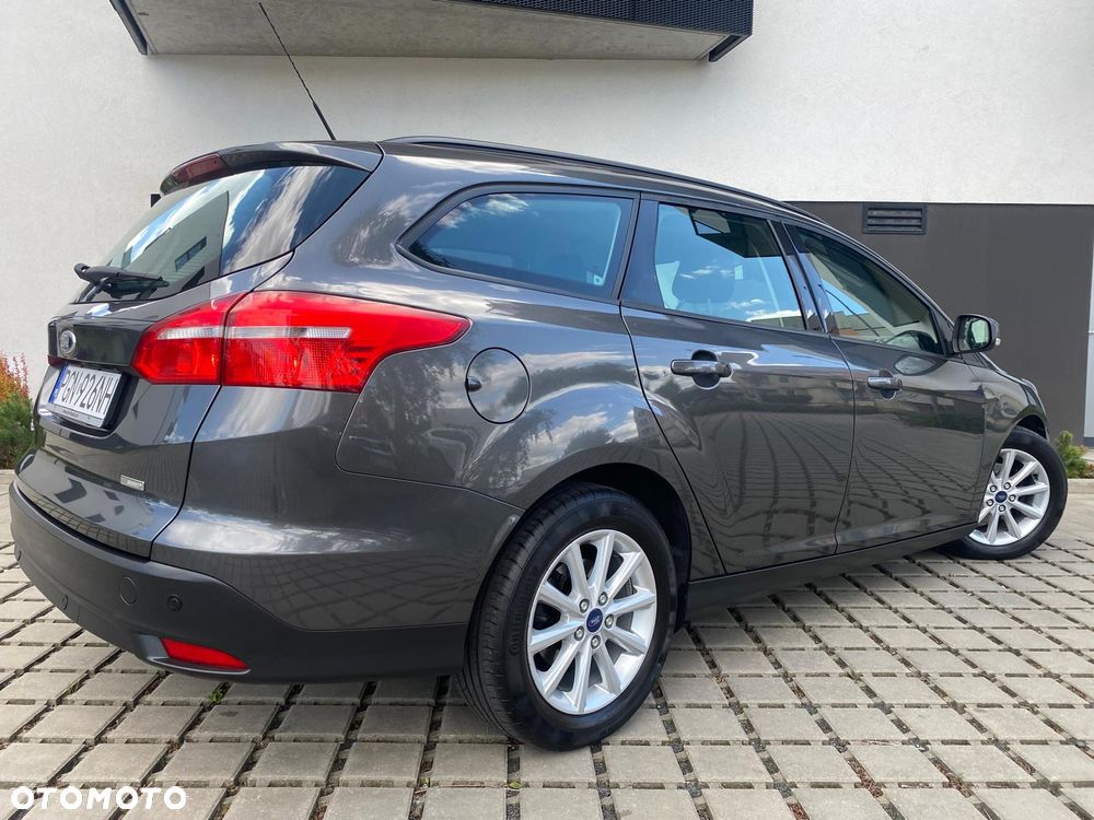 Ford Focus 1.0 EcoBoost STart-Stopp-System TITANIUM - 14
