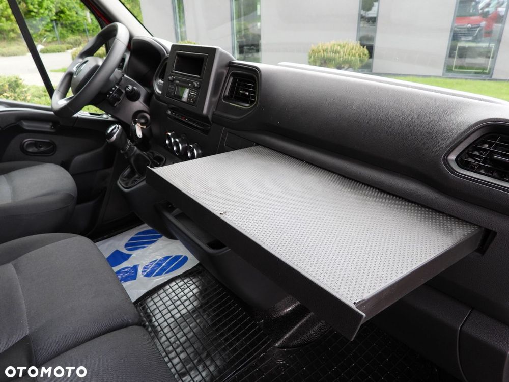 Renault MASTER  PLANDEKA 10 PALET WEBASTO TEMPOMAT LEDY PNEUMATYKA KLIMATYZACJA  165KM - 39