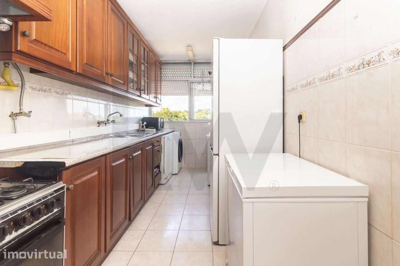 Apartamento T3 no Vale da Amoreira – Rua Pablo Picasso - Grande imagem: 4/35