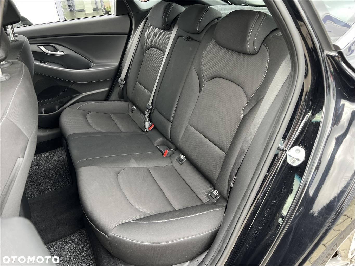 Hyundai i30 1.4 T-GDI Fastback Style - 24