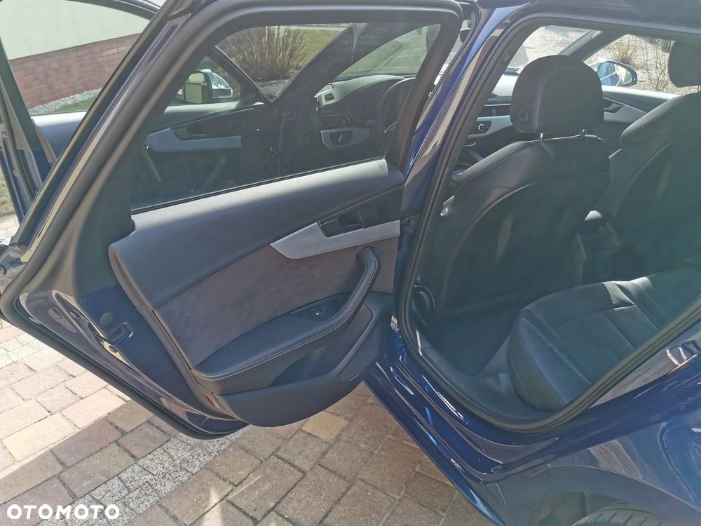 Audi A4 Avant 2.0 TFSI Quattro Sport S tronic - 23