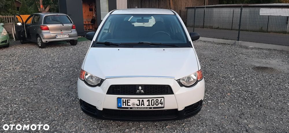 Mitsubishi Colt - 14