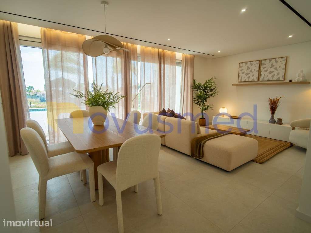 Moradia T3 com Piscina, próxima do Golf, das Praias de Vilamoura e ... - Grande imagem: 5/60