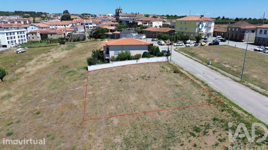 Terreno em Carrazedo de Montenegro e Curros de 450,00 m2 - Grande imagem: 3/8
