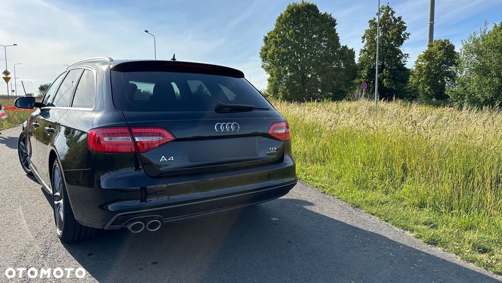 Audi A4 Avant 2.0 TDI DPF clean diesel quattro S tronic S line Sportpaket - 6