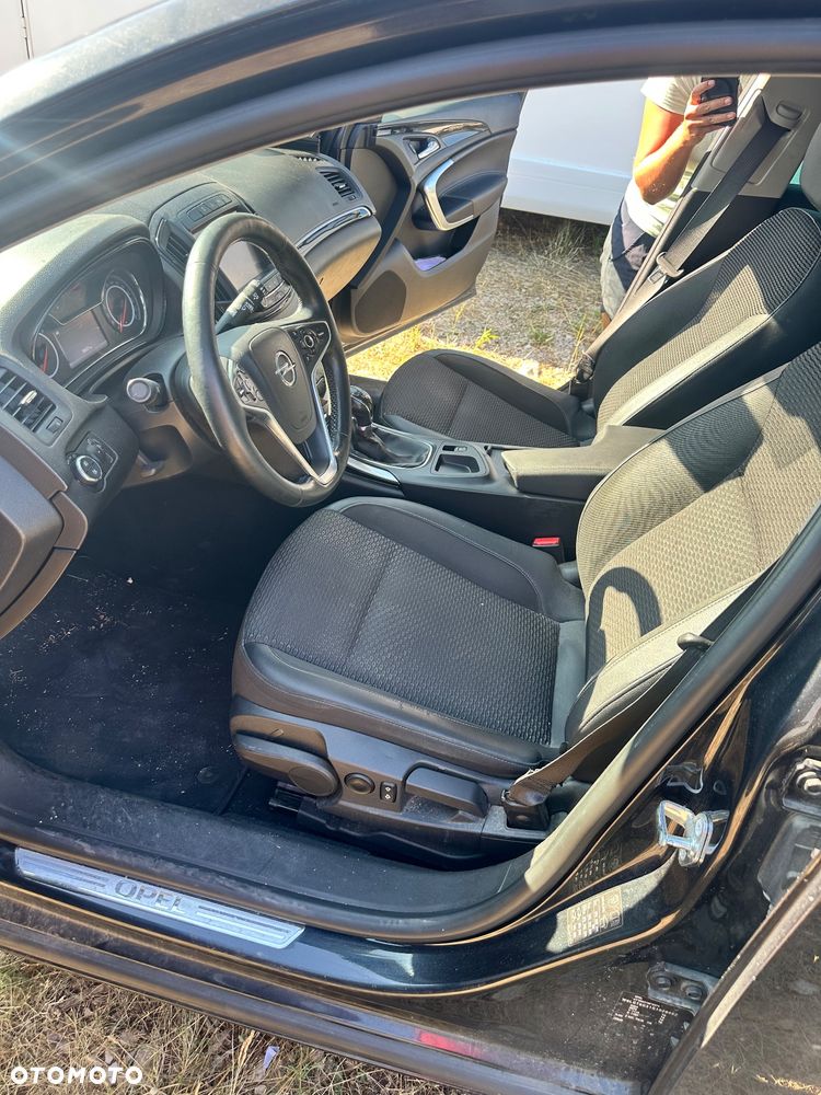 Opel Insignia - 8