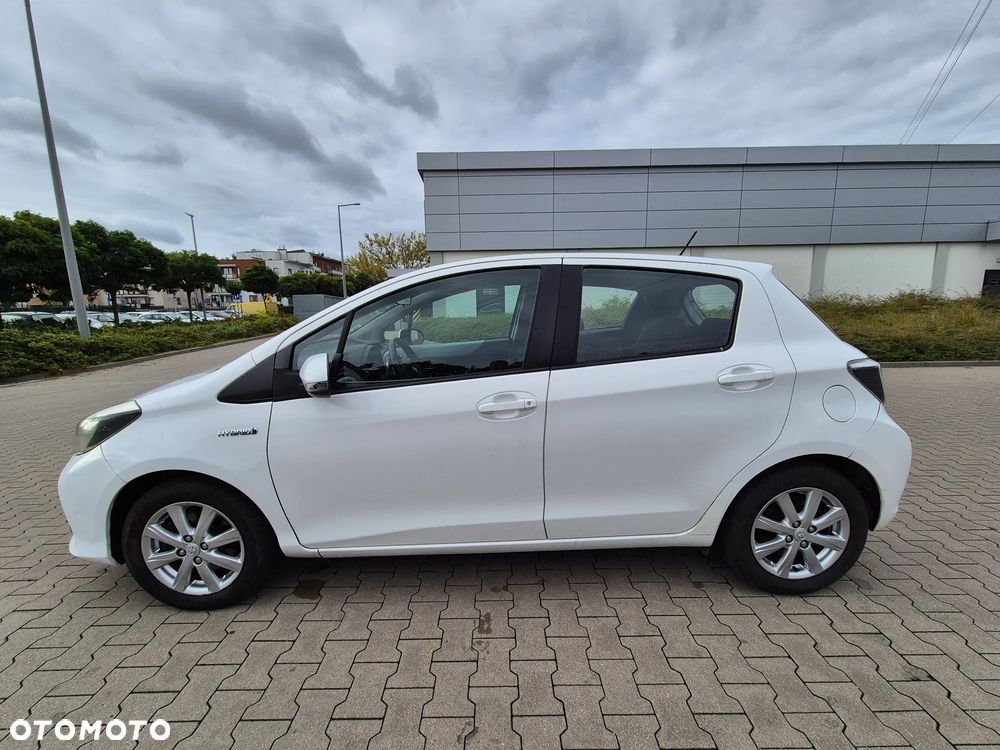 Toyota Yaris - 8