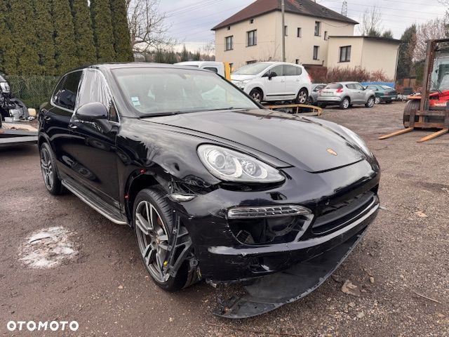 Porsche Cayenne Diesel Platinum Edition - 12