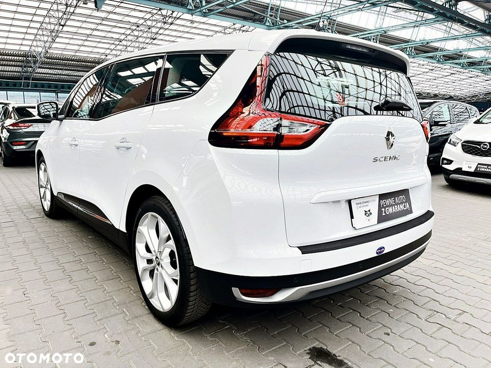 Renault Grand Scenic - 10