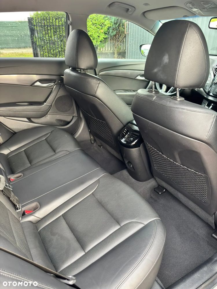 Hyundai i40 Kombi 1.7 CRDi DCT Premium - 24