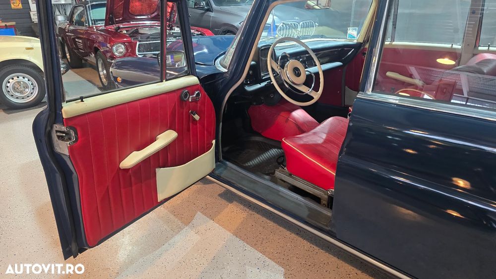 Mercedes-Benz W110/W111 - 12