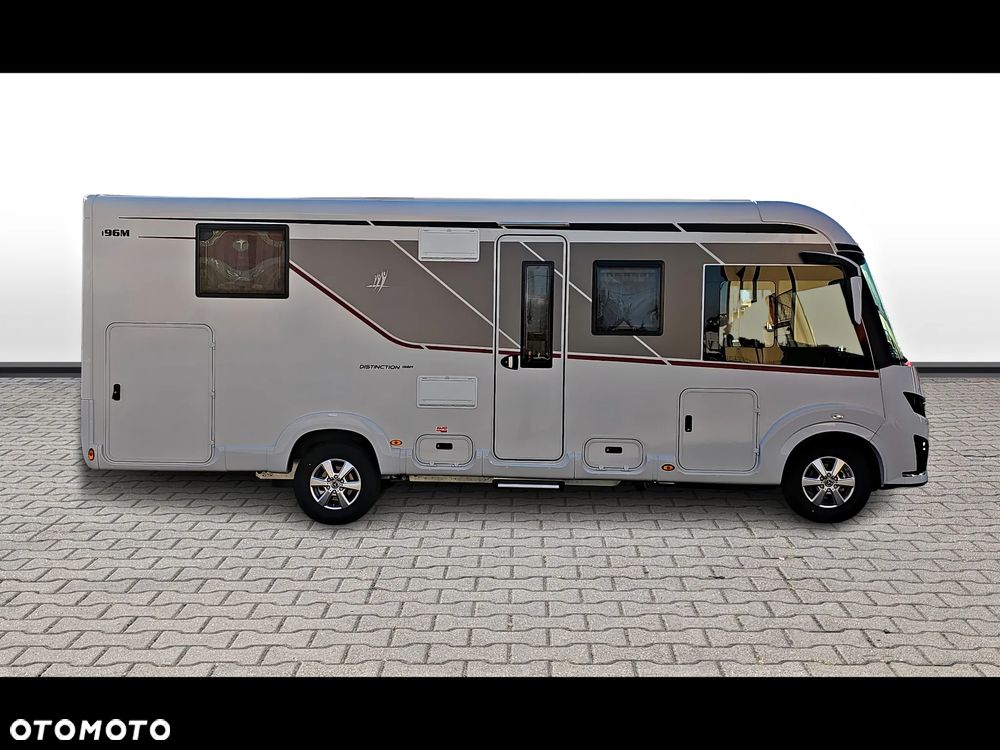 Rapido Distinction i96M Mercedes-Benz - 8