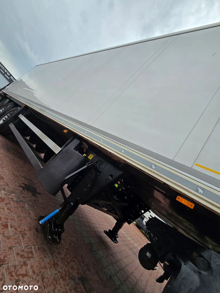 Schmitz Cargobull chłodnia schmitz THERMOKING - 10
